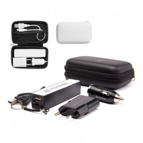 SET PUBLICITAIRE AVEC BATTERIE DE SECOURS 2000 MAH, CHARGEUR ALLUME-CIGARE, CABLE DE CHARGE ET PRISE 'SUPERPOUCH' 